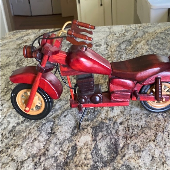 Wooden Model Motorcycle - Picture 2 of 2